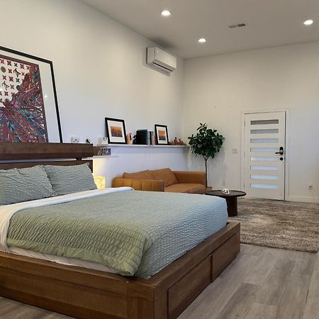 Stunning View Hollywood Hills Guest House Лос-Анджелес Екстер'єр фото