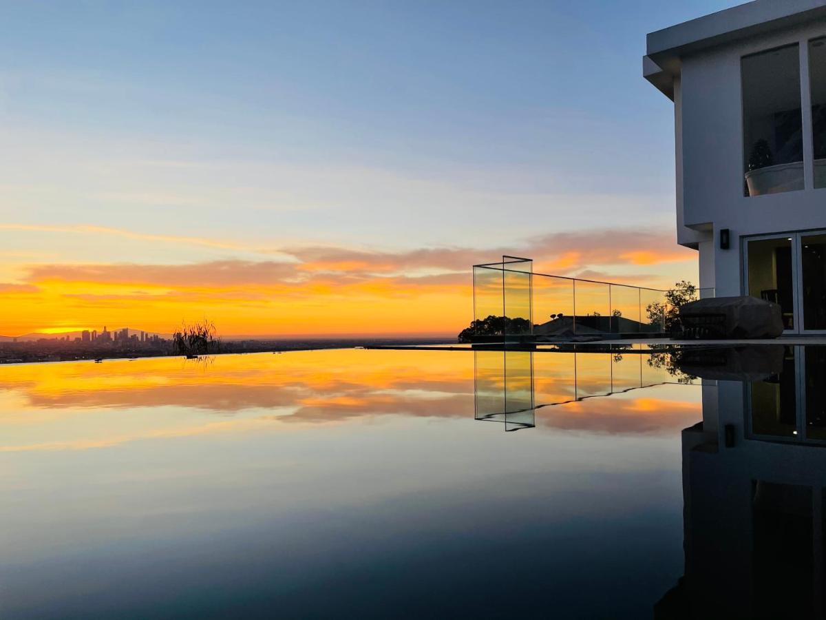 Stunning View Hollywood Hills Guest House Лос-Анджелес Екстер'єр фото